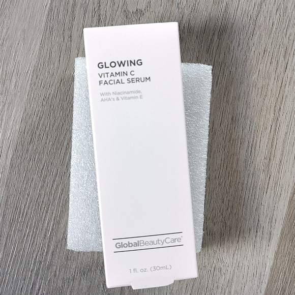 $6🌀🆕Boxed/Sealed Glowing Vitamin C Facial Serum - Clear 1oz NIP - Picture 2 of 6